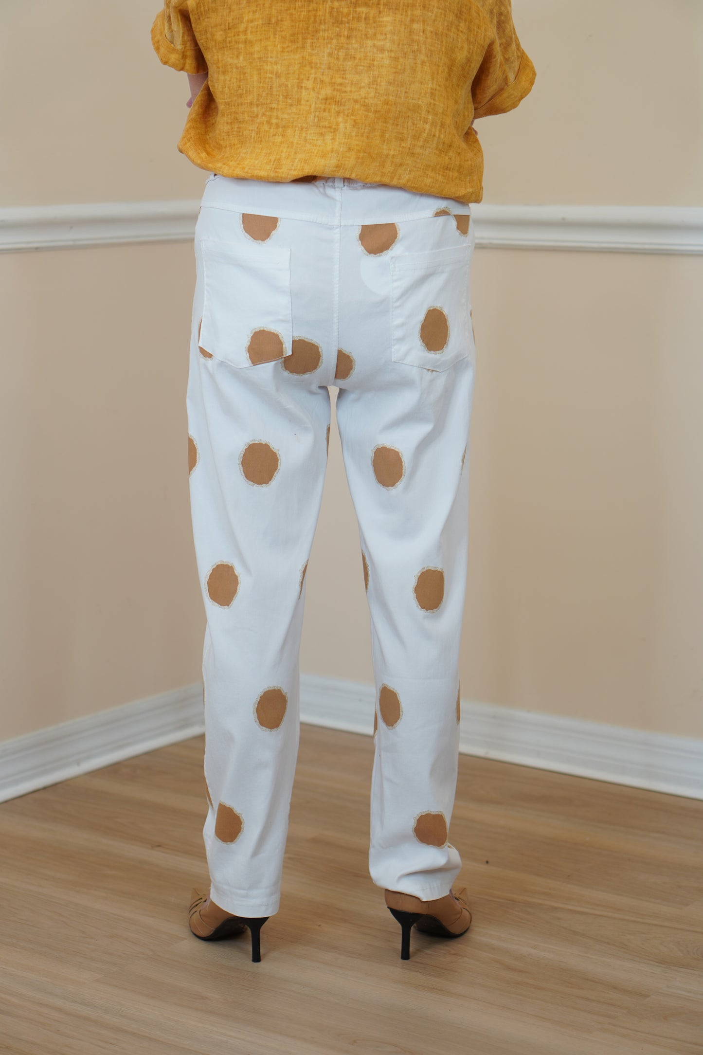 Bronze Polka Dot Cotton-Spandex Straight-Leg Pants